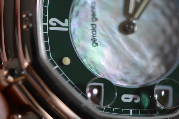 Time to Strike – Gerald  Genta Success Stroke 1995, Steel case, MOP Dial Cal. 899 Automatic (JLC based). Limited example known.