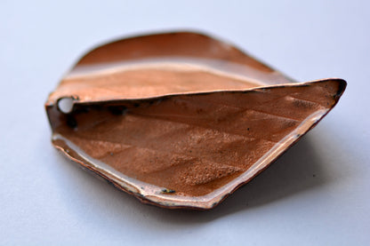 Hearth Leaf_Pendent