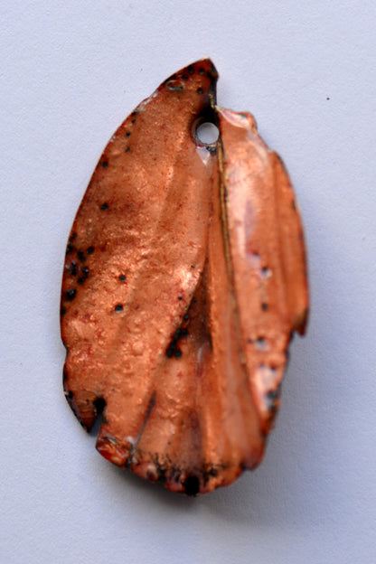 Pear Leaf_Pendent